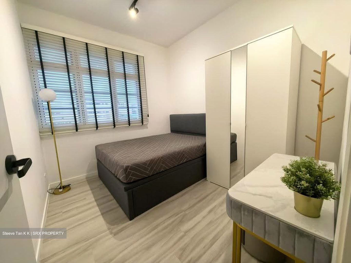 Azalea Park Condominium (D17), Condominium #637762401